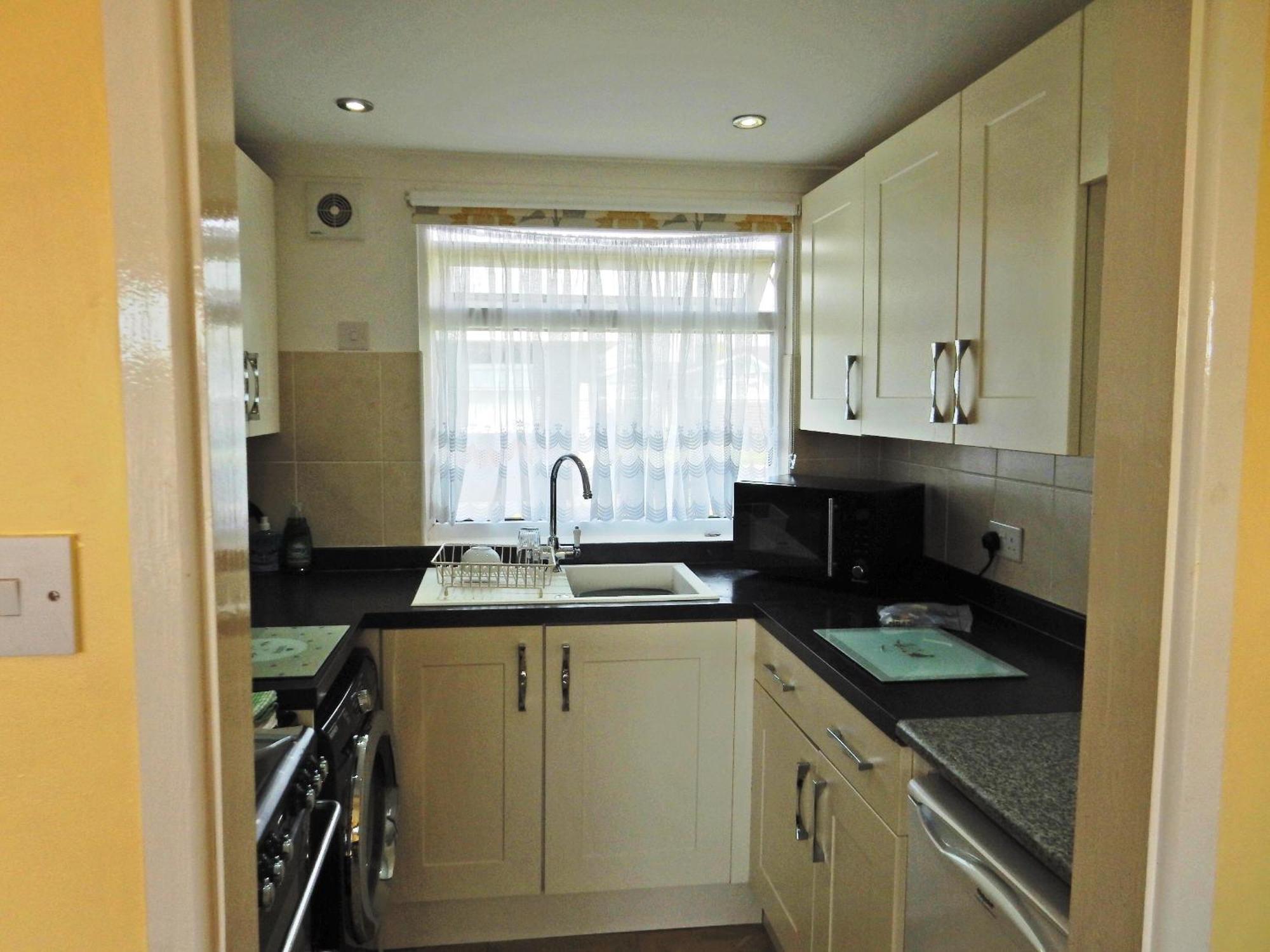 Sheena'S Dartmouth Chalets Ngoại thất bức ảnh